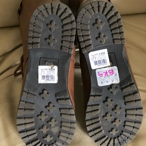 Combat Boots - Picture 4 of 4